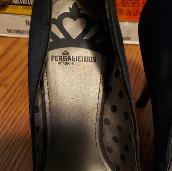 Fergie black heels - Picture 2 of 4